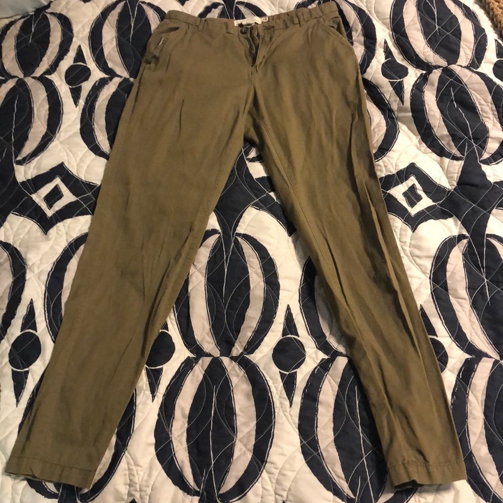 H&M, US 4, Army khaki trousers